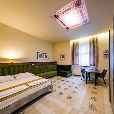Apartment Lux Old Town